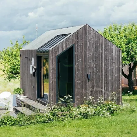 Suur Muna Apple Garden Tiny Gerendaház *